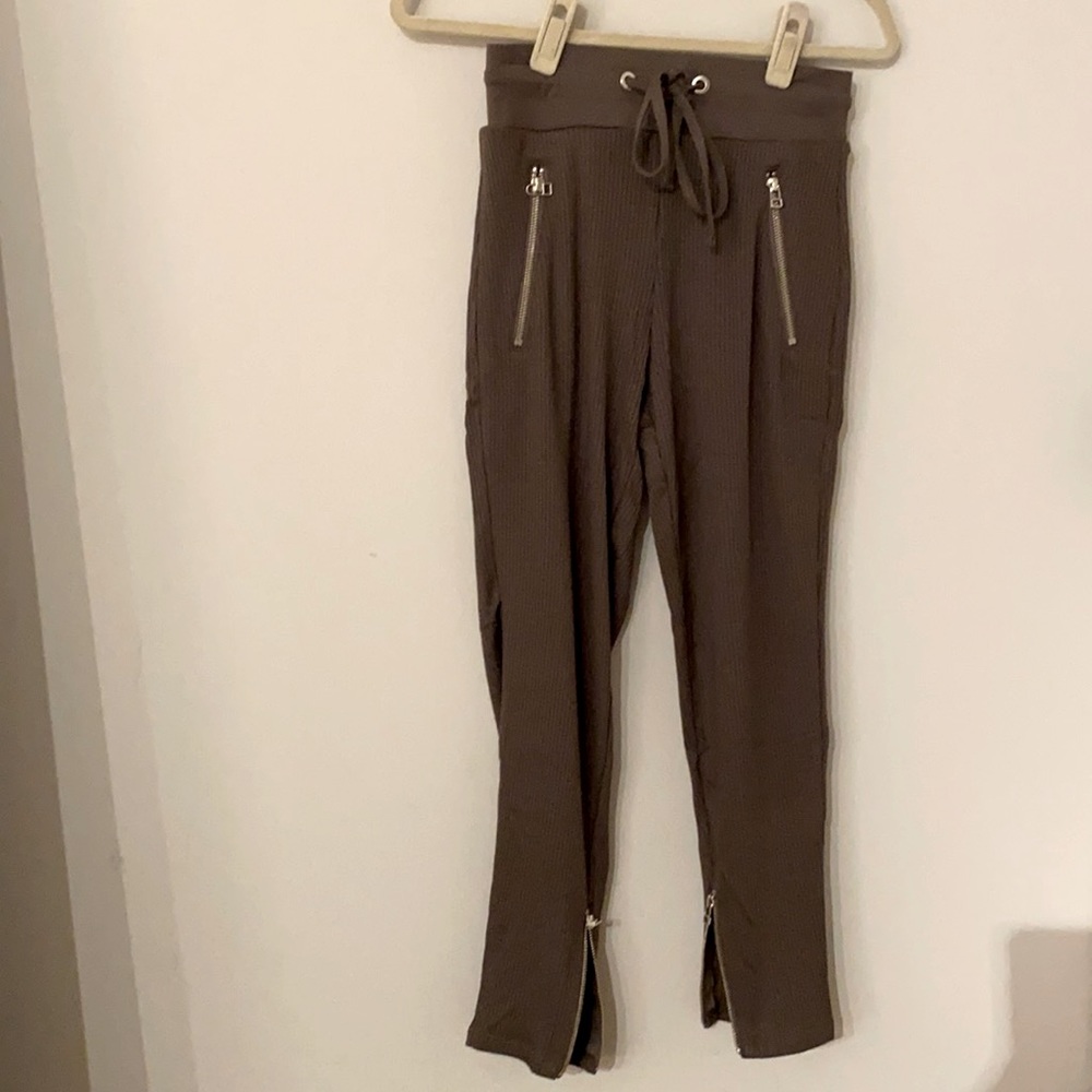 INTERMIX - THE RANGE RIB KNIT HIGH-RISE SWEATPANTS